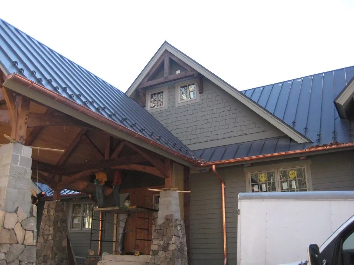 Craftsman Roofing team delivering quality roofing work in Carriage Hills